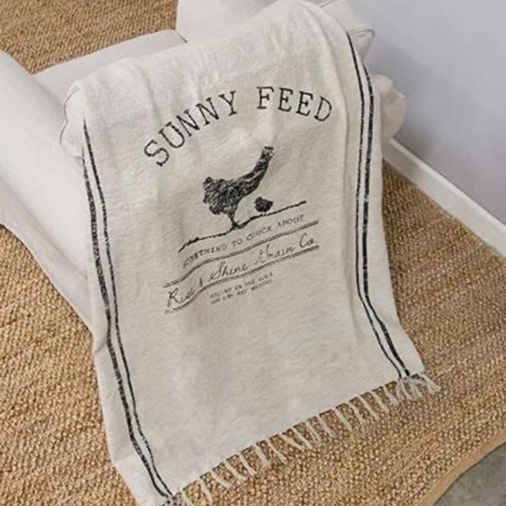 Sunny Feed Decorative Throw Blanket